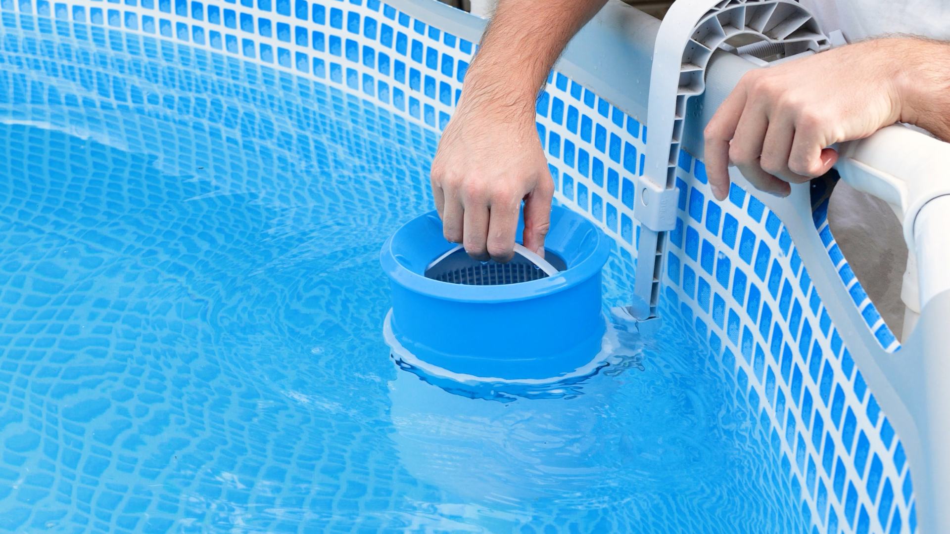 Manutenzione della piscina fuori terra: cambio del filtro